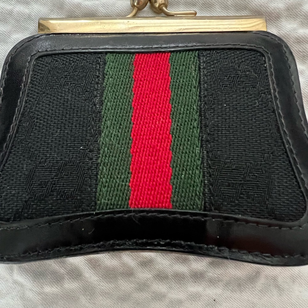 Gucci coin purse - Picture 10 of 11